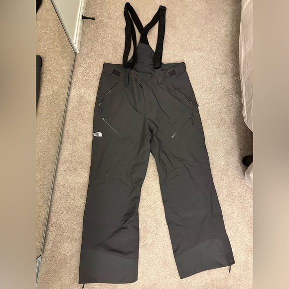 The North Face Gore-Tex Overalls Snow Pants (Mens/Size XL) Like NEW!